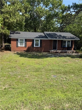 4112 Legion Rd, Hope Mills, NC 28348