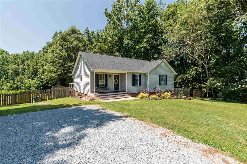 4112 Rockside Hills Dr, Raleigh, NC 27603