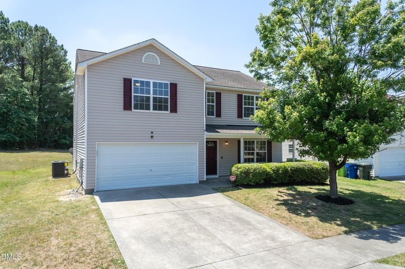 4112 Taylor Oaks Dr, Raleigh, NC 27616
