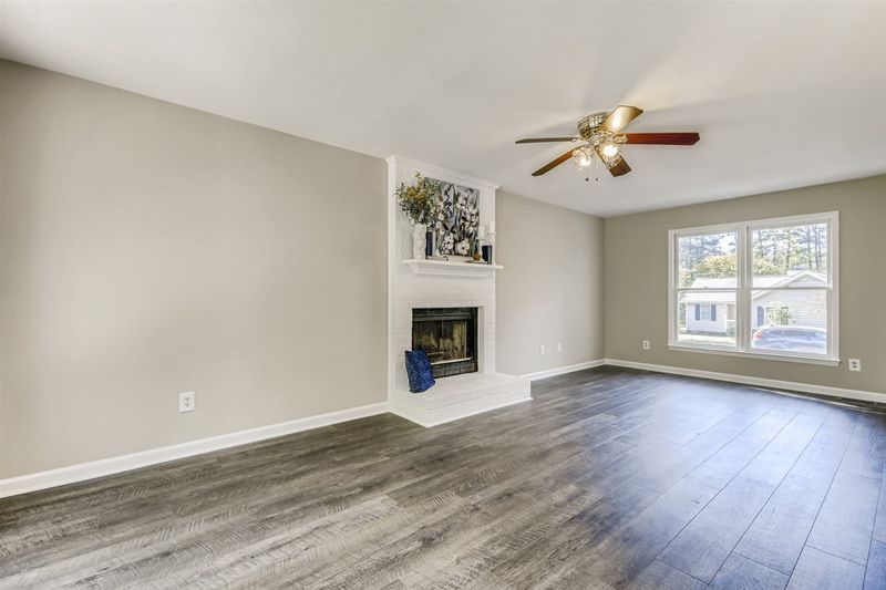 4113 Lodge Allen Ct, Raleigh, NC 27616