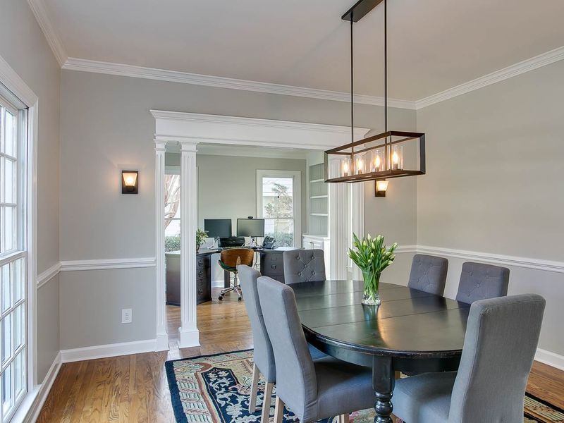 4113 Swarthmore Rd, Durham, NC 27707