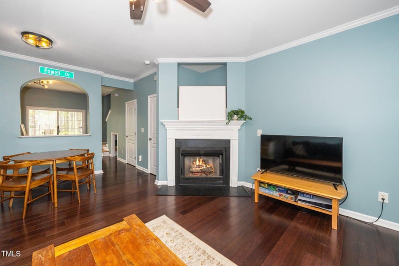 4114 Brenmar Ln, Durham, NC 27713