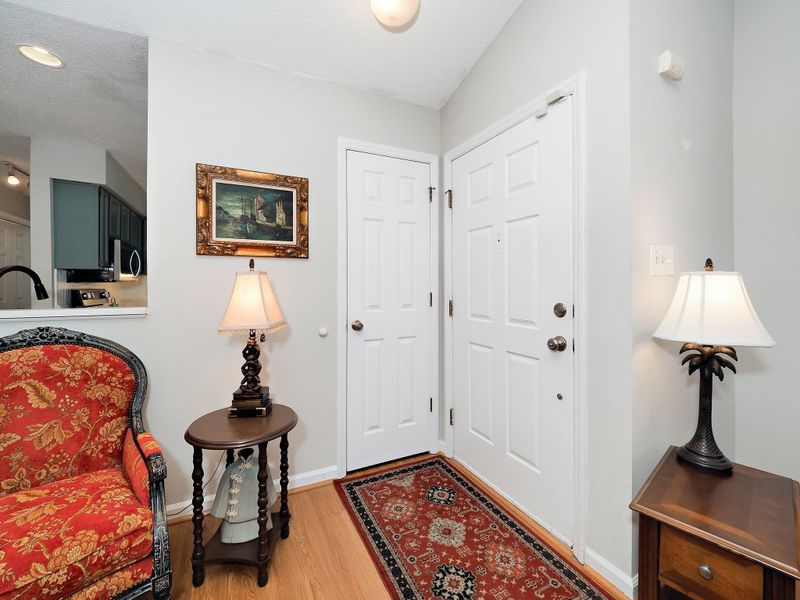 4114 Pin Oak Dr, Durham, NC 27707