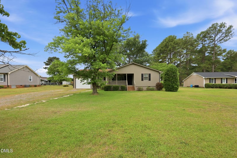 4116 Carson Dr, Sanford, NC 27332