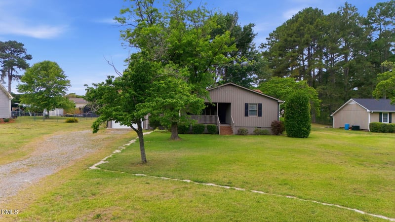 4116 Carson Dr, Sanford, NC 27332