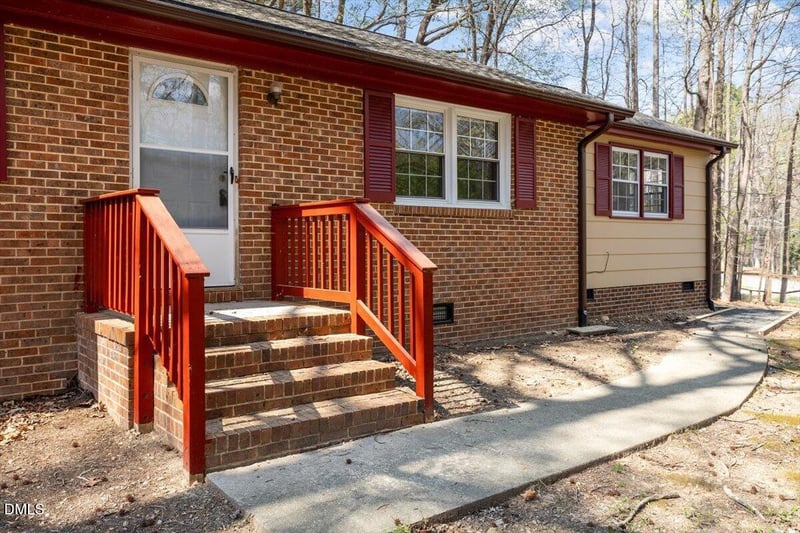 4116 Sunny Ct, Durham, NC 27705