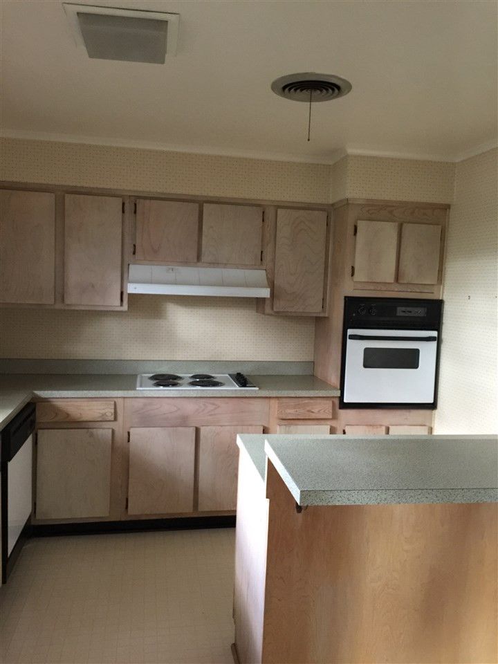 4117 Lassiter Mill Rd, Raleigh, NC 27609
