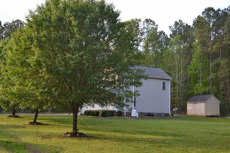 4118 Geneva Dr, Franklinton, NC 27525