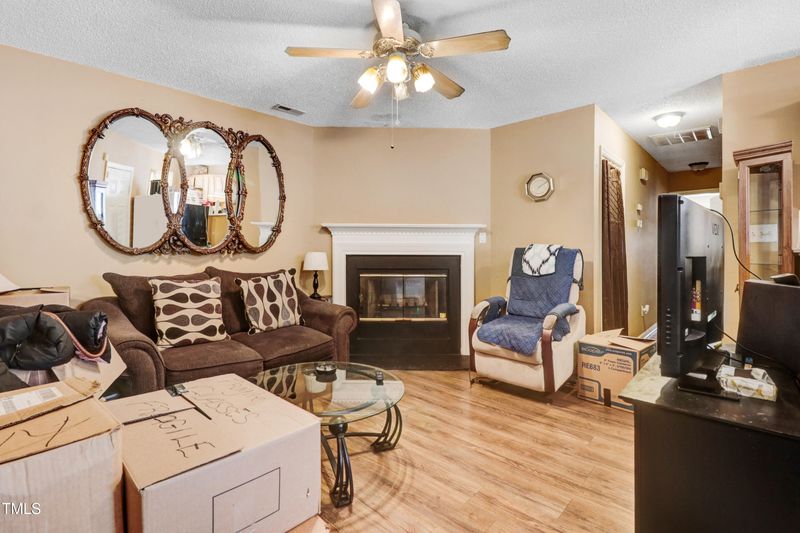 4118 Sudbury Rd, Durham, NC 27704