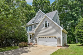 412 Ballentine St, Holly Springs, NC 27540