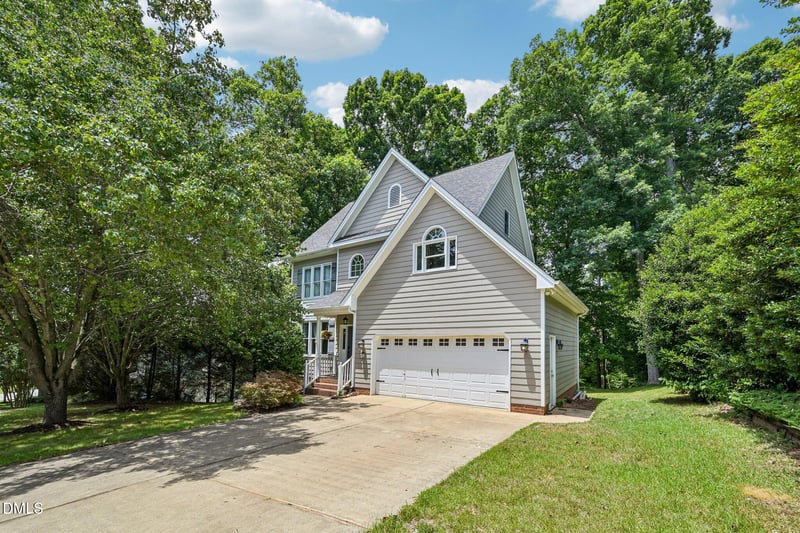 412 W Ballentine St, Holly Springs, NC 27540