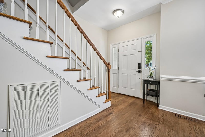412 W Ballentine St, Holly Springs, NC 27540