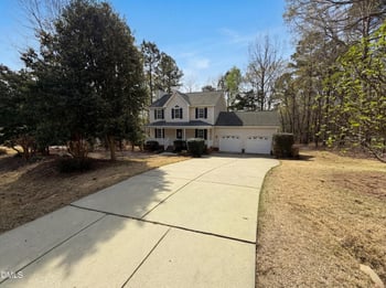 412 Black Forest Dr, Clayton, NC 27527