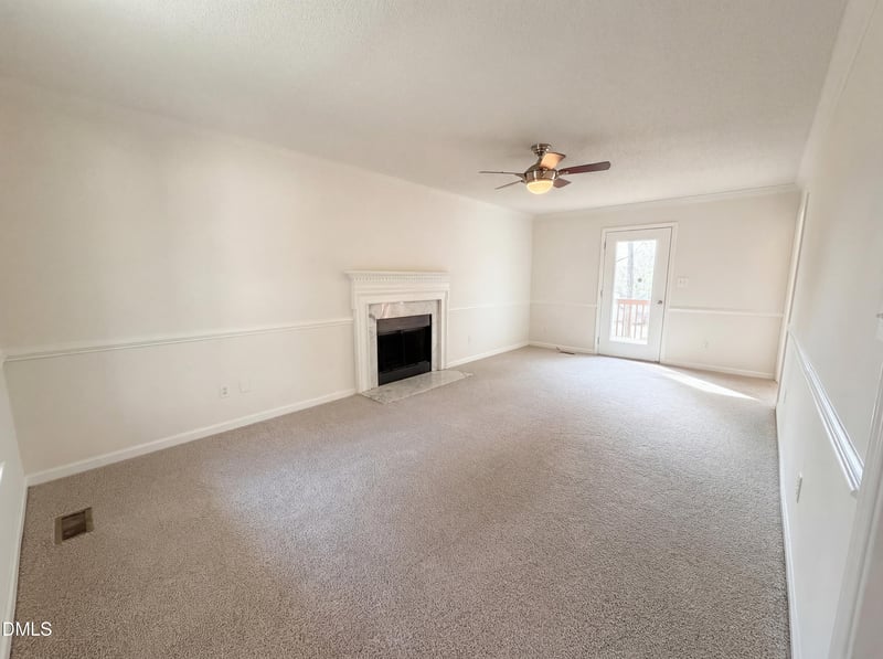 412 Black Forest Dr, Clayton, NC 27527