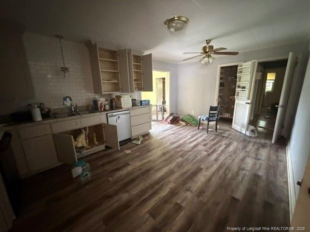 412 Buie Ct, Fayetteville, NC 28304