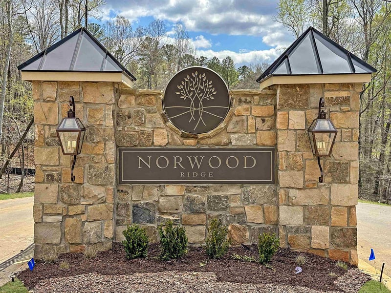 412 Canyon Crest Ct, Raleigh, NC 27614