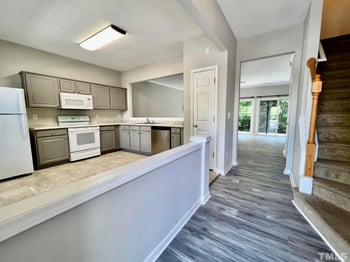 412 Canyon Lake Cir, Morrisville, NC 27560