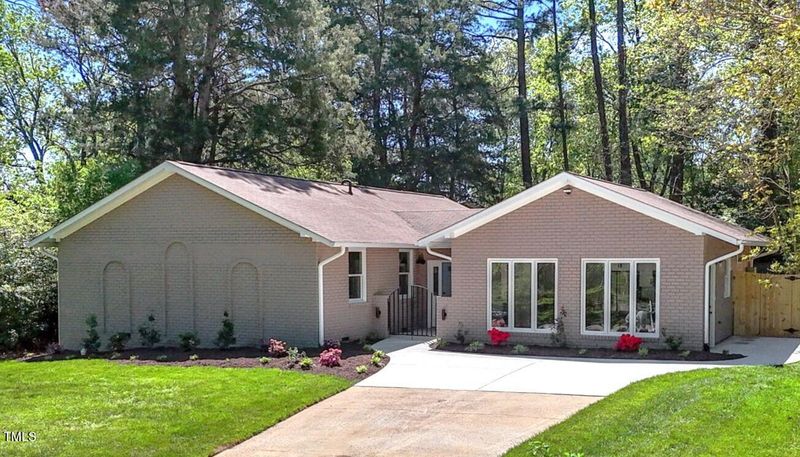 412 Cedar Hill Ln, Raleigh, NC 27609