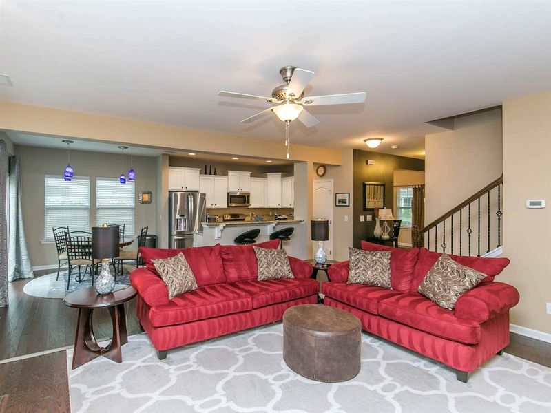 412 Cottesbrook Dr, Wake Forest, NC 27587