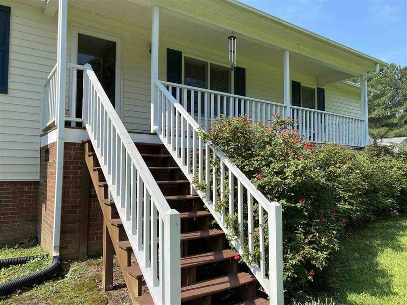 412 Danielle Dr, Garner, NC 27529