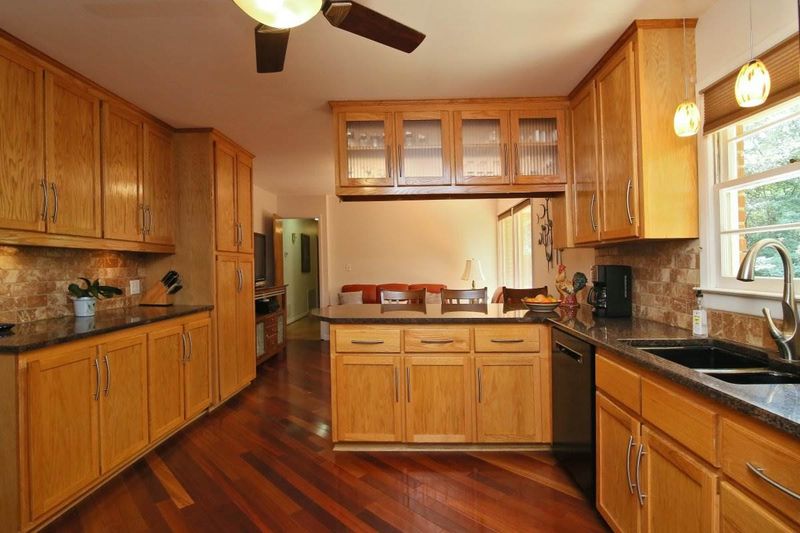 412 Dartmouth Rd, Raleigh, NC 27609