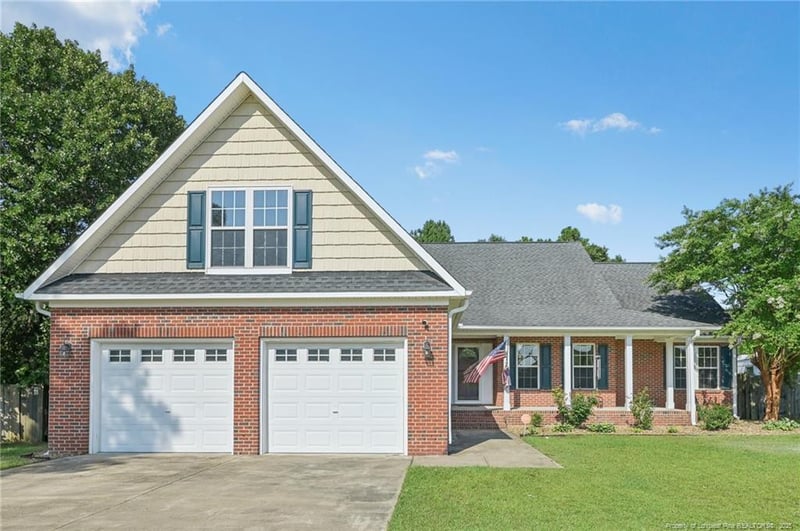 412 Dunbar Dr, Lillington, NC 27546