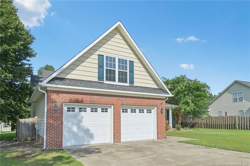 412 Dunbar Dr, Lillington, NC 27546