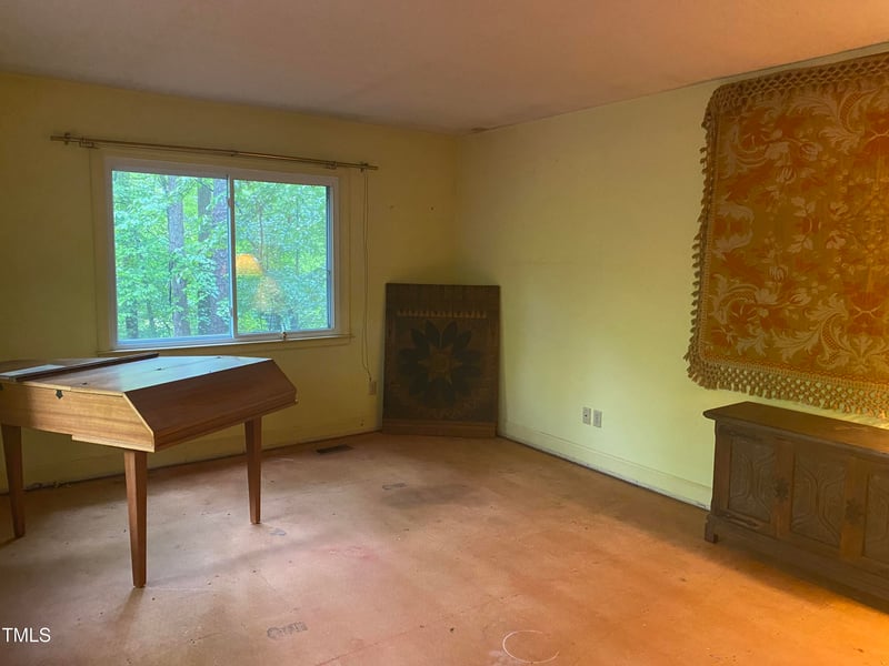 412 Elliott Rd, Chapel Hill, NC 27514