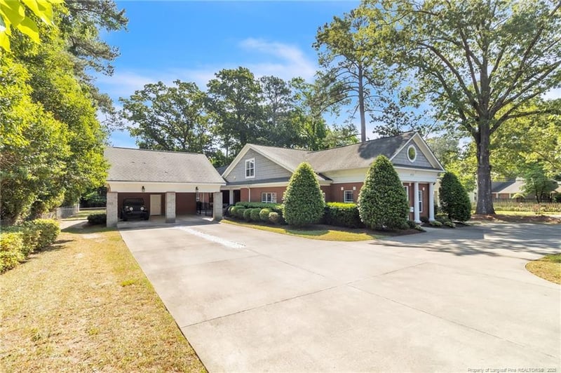 412 Fairfax Ave, Fayetteville, NC 28303