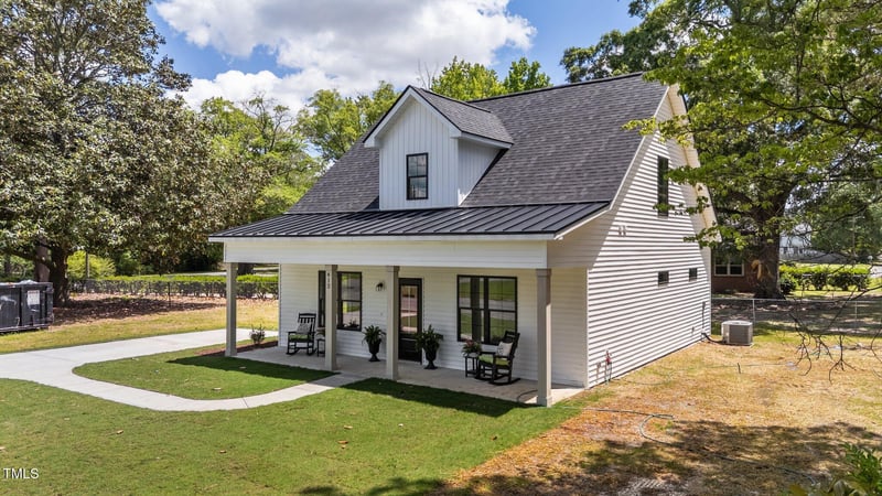412 Green St, Selma, NC 27576