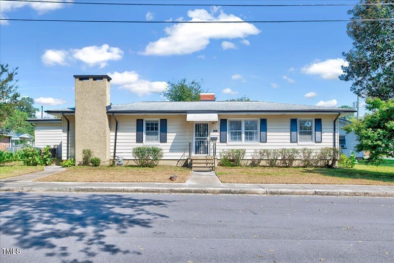 412 Hamby St, Clayton, NC 27520