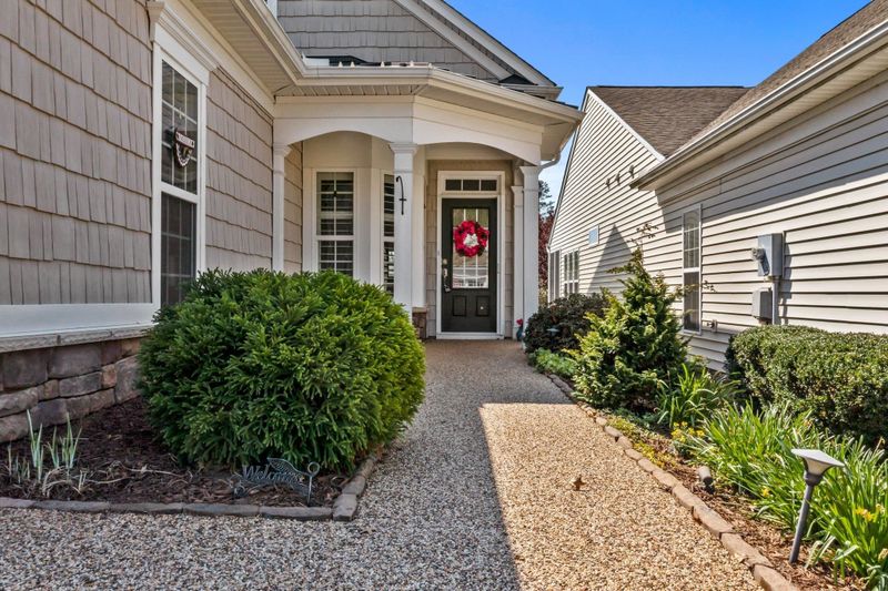 412 Horatio Ct, Cary, NC 27519