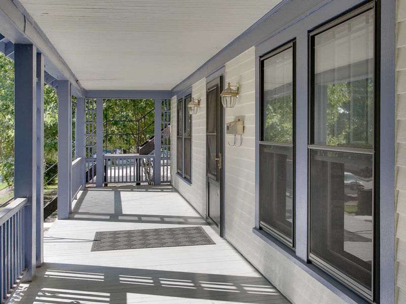 412 Kinsey St, Raleigh, NC 27603