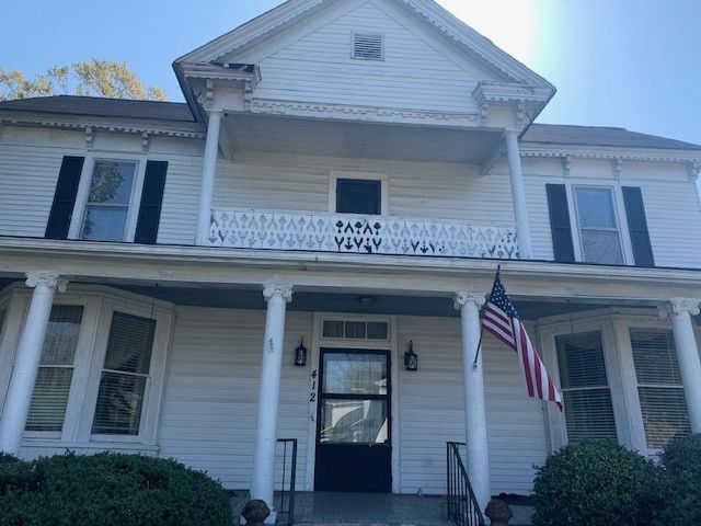 412 S Main St, Roxboro, NC 27573