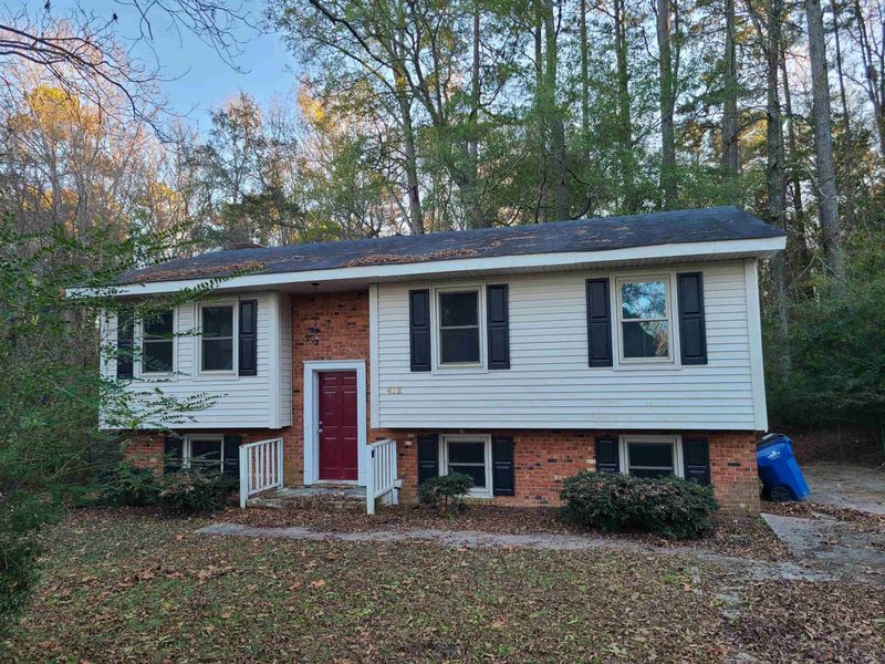 412 Plaza Dr, Garner, NC 27529