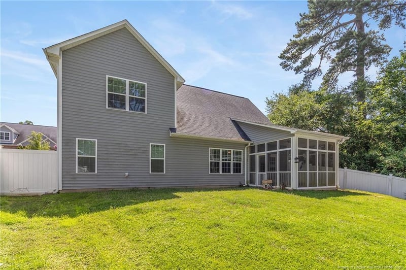 412 Sedgemoor Rd, Fayetteville, NC 28311