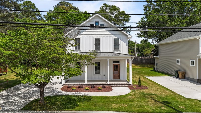 412 Stallings St, Clayton, NC 27520