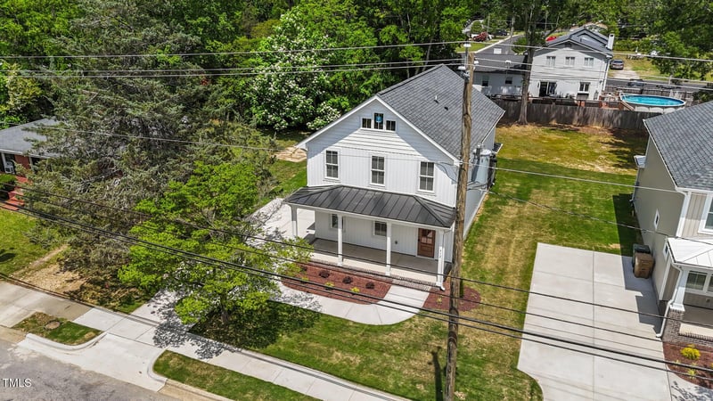 412 Stallings St, Clayton, NC 27520