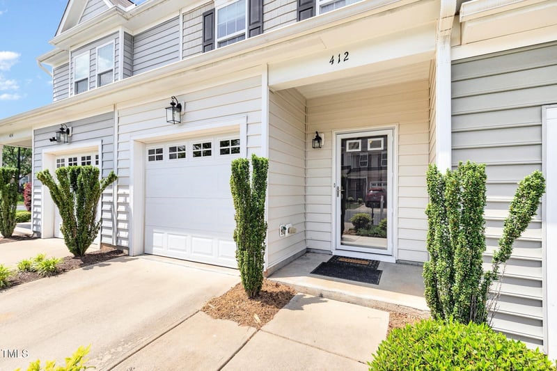 412 Stone Flower Ln, Raleigh, NC 27603