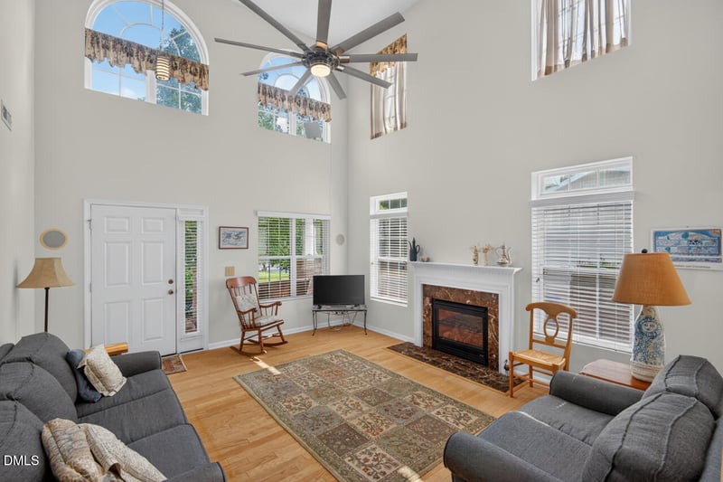 412 Sunland Dr, Mebane, NC 27302