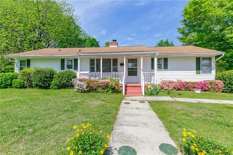 412 Tate St, Burlington, NC 27217