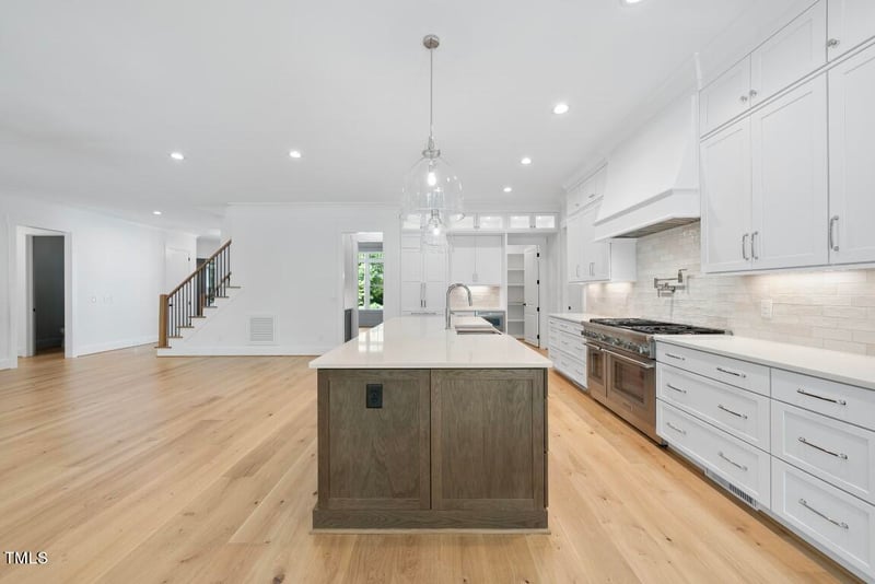 412 Vernon Ter, Raleigh, NC 27609
