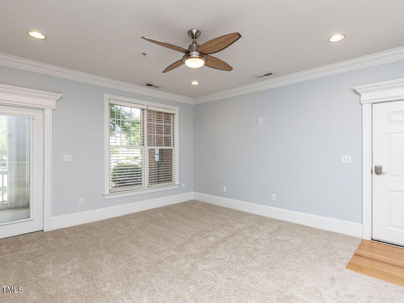 412 Waterford Lake Dr, Cary, NC 27519