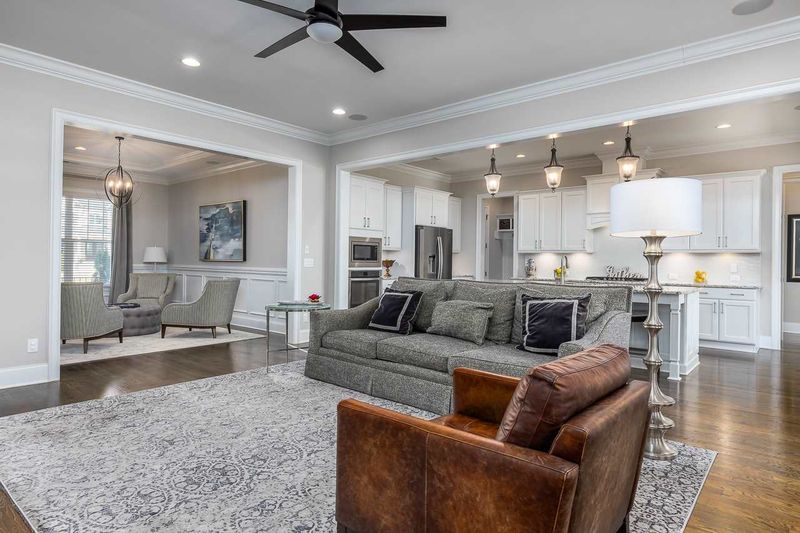 412 Whispering Hills Ct, Cary, NC 27519