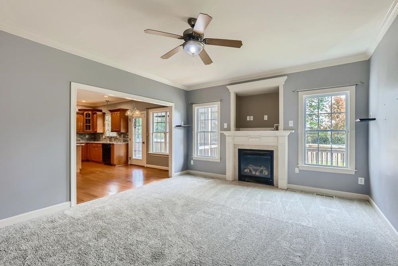 412 Windgate Dr, Clayton, NC 27527