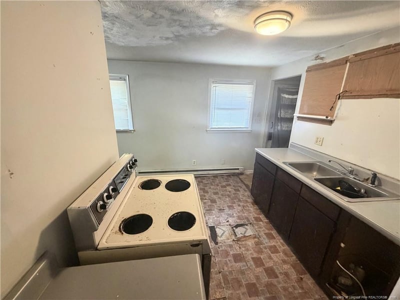 4120 Legion Rd, Hope Mills, NC 28348