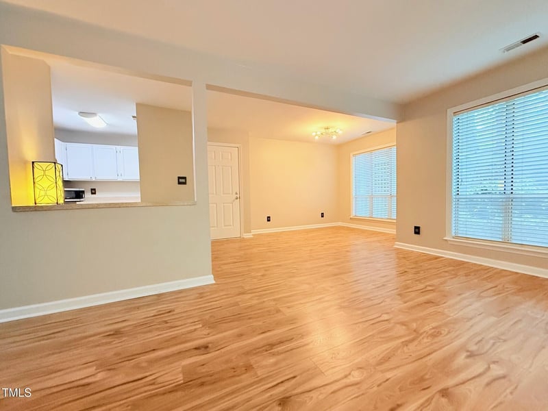 4120 Sedgewood Dr #106, Raleigh, NC 27612
