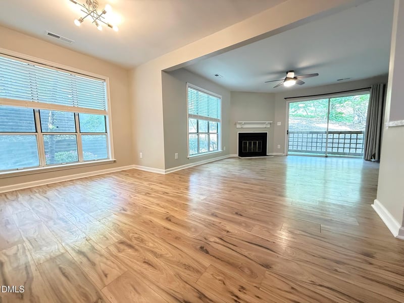 4120 Sedgewood Dr #106, Raleigh, NC 27612