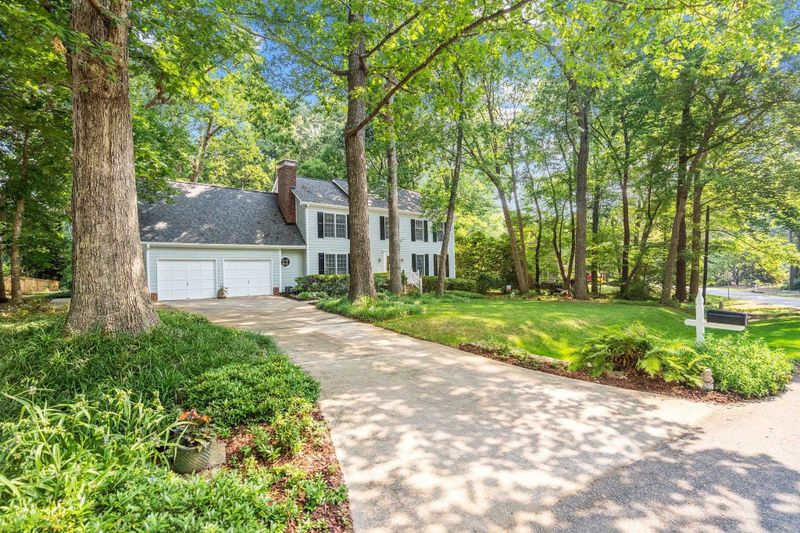 4121 Stagwood Dr, Raleigh, NC 27613