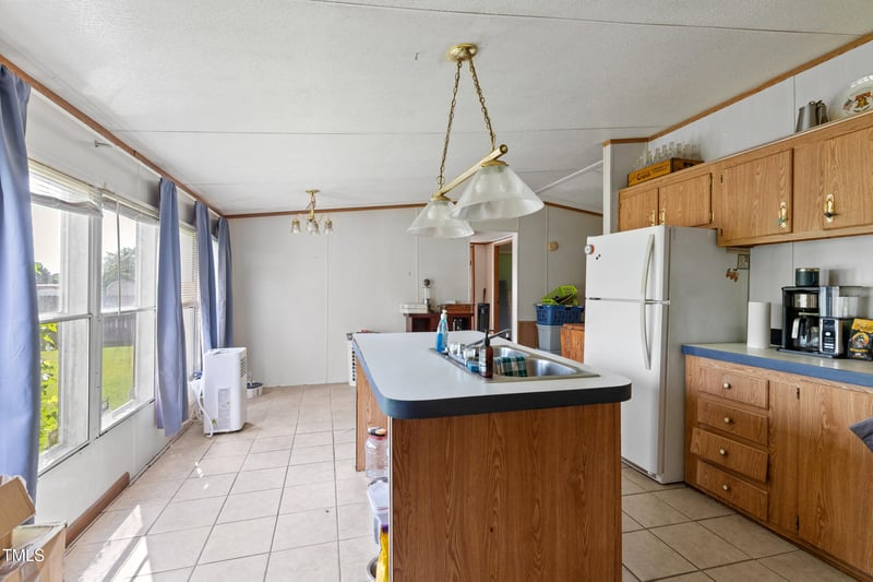 4122 Fulton St, Fayetteville, NC 28312